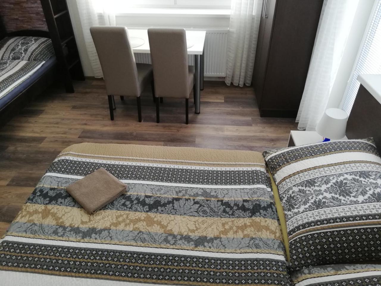 Apartmany Agatha Лоучна-над-Десноу Экстерьер фото